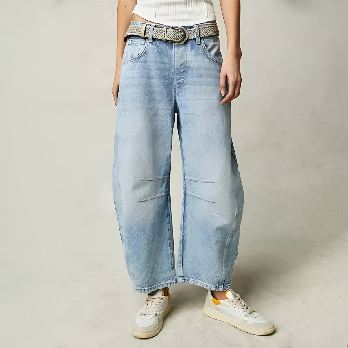 Isabella - High Waist Women's Relaxed Jeans
