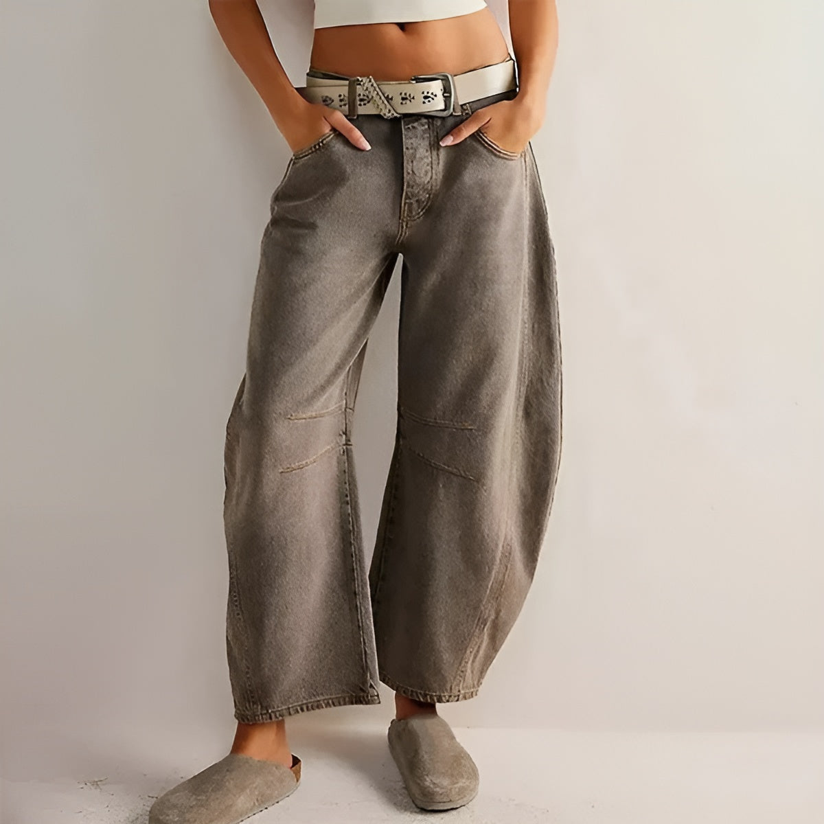 Isabella - High Waist Women's Relaxed Jeans