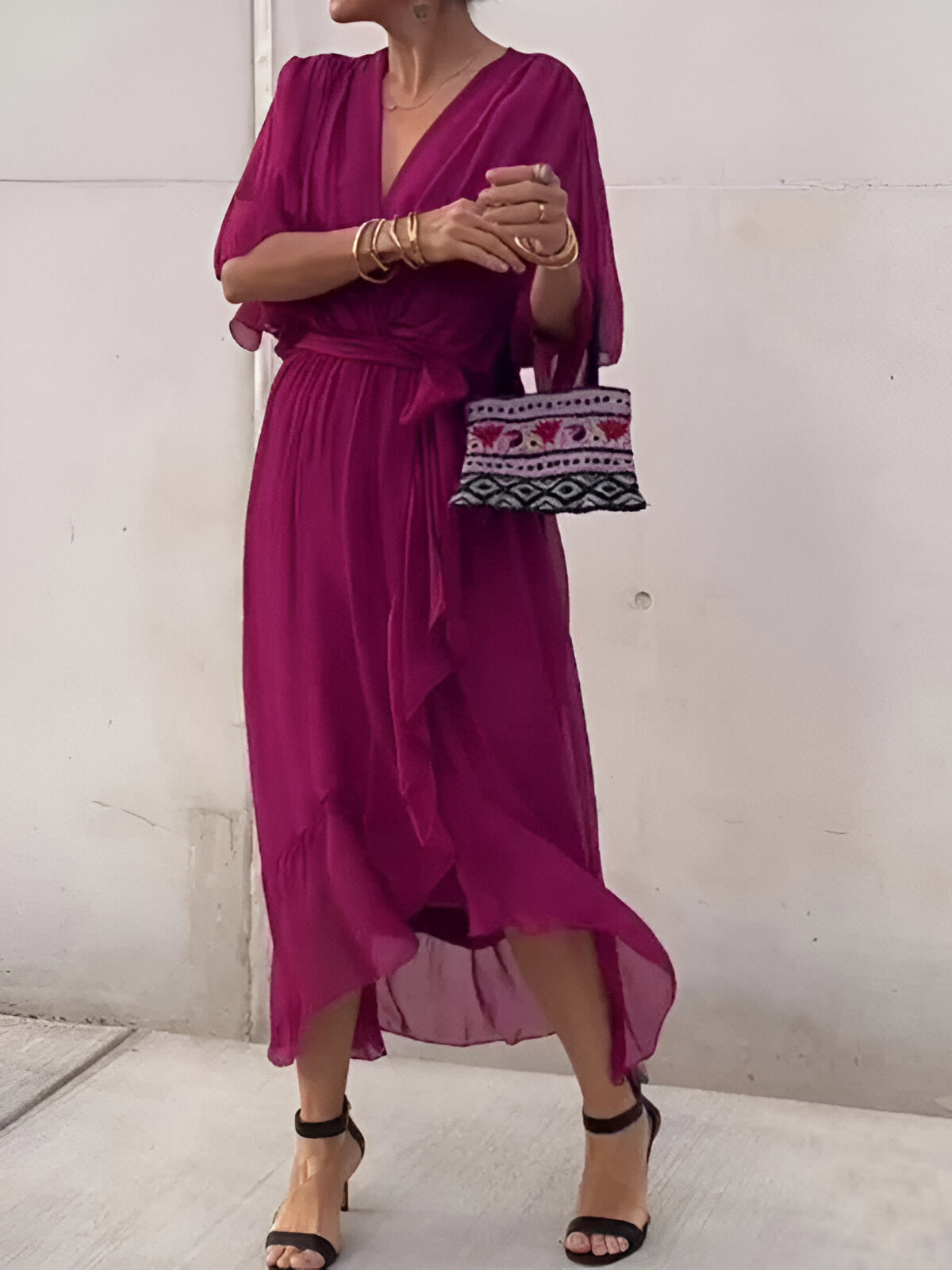 Abito in Chiffon con Scollo a V