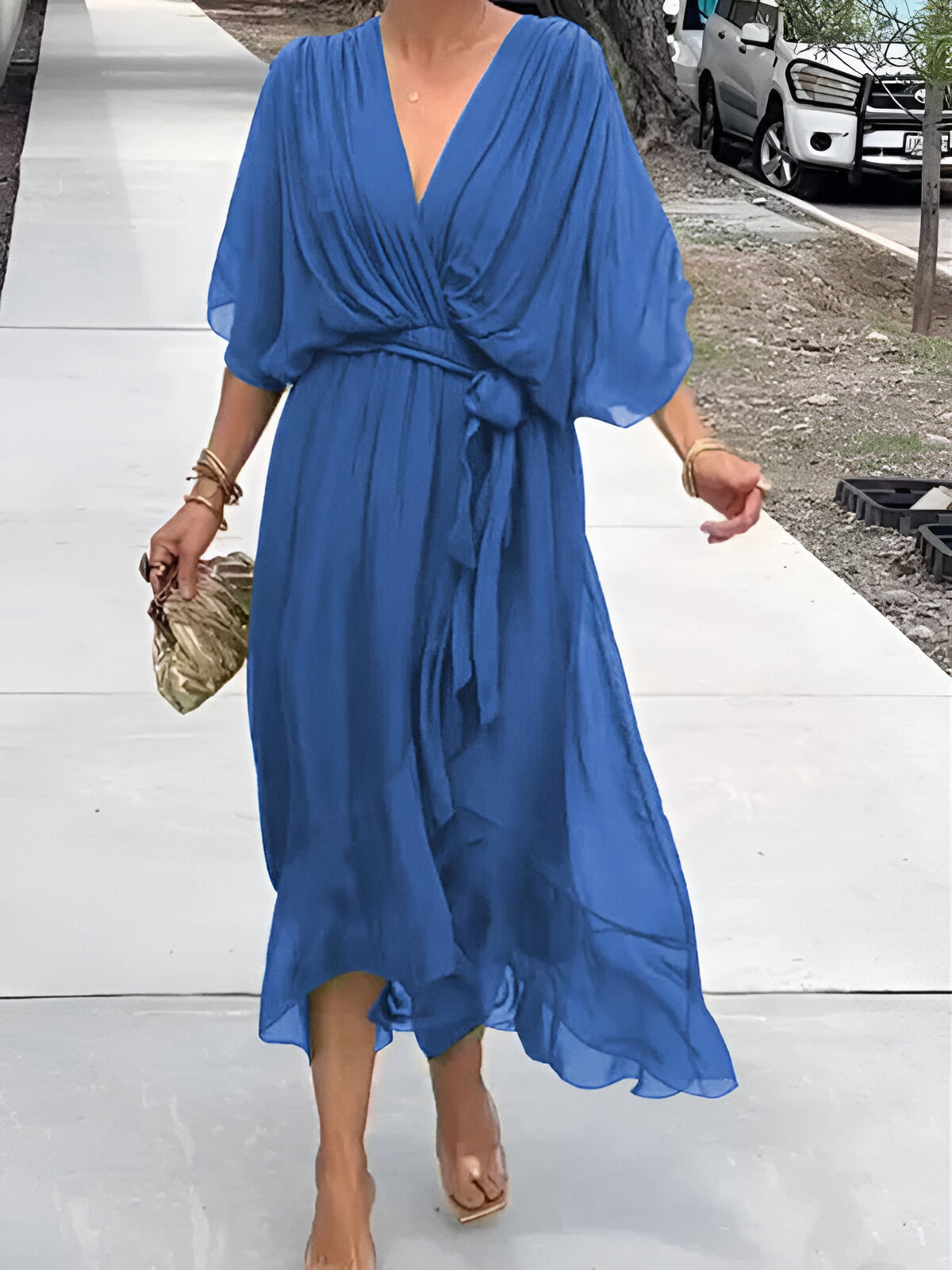 Abito in Chiffon con Scollo a V