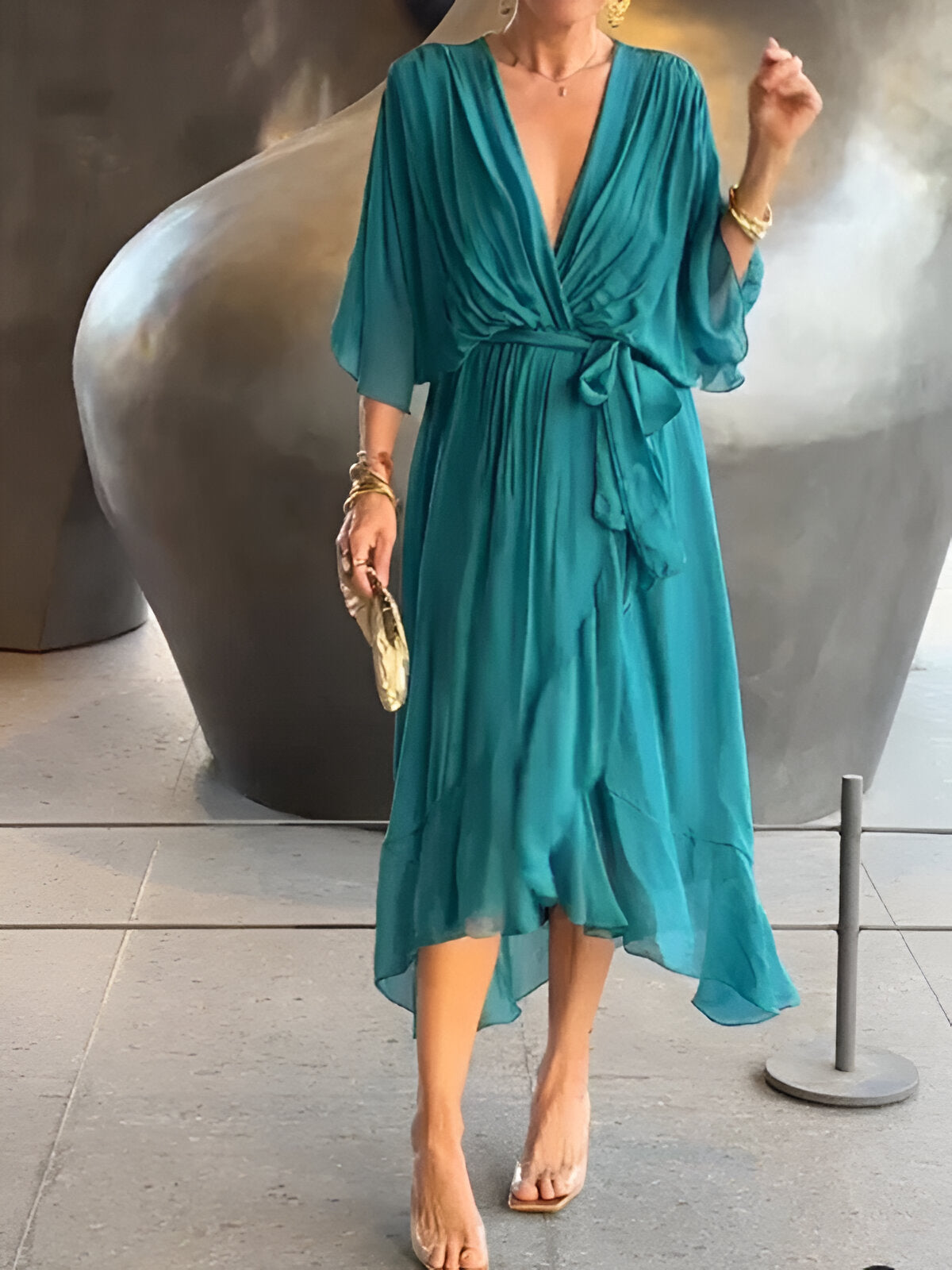 Abito in Chiffon con Scollo a V